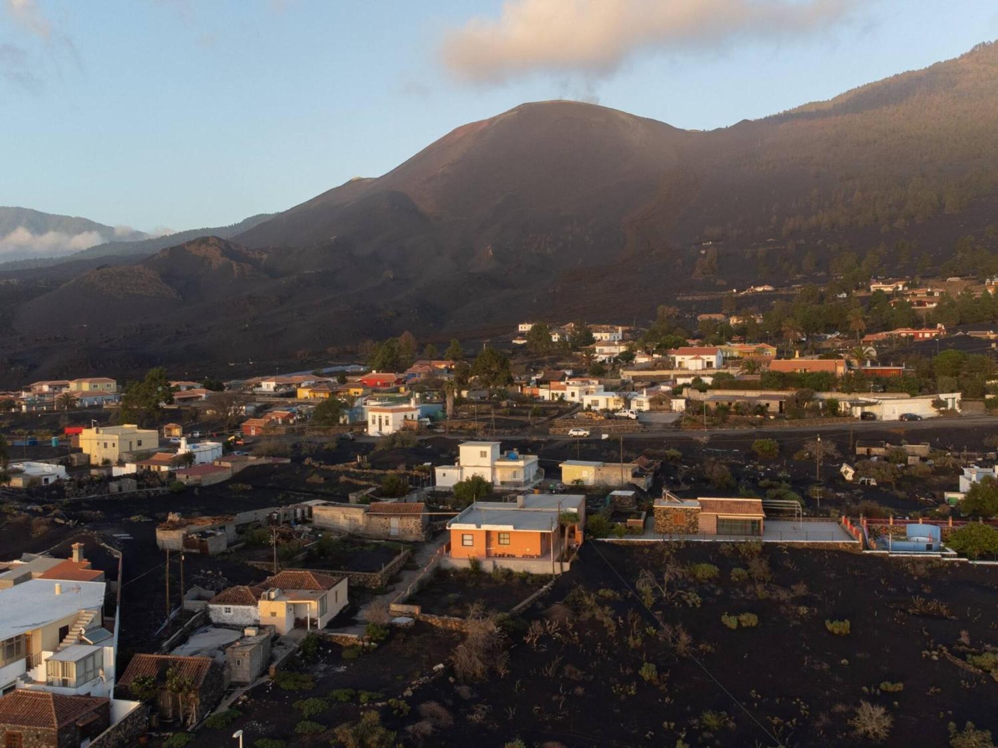 Finca Las Huellas - Moderno Apartamento Con Vistas Al Mar Y Al Volcan Лос-Льянос-де-Аридане Экстерьер фото