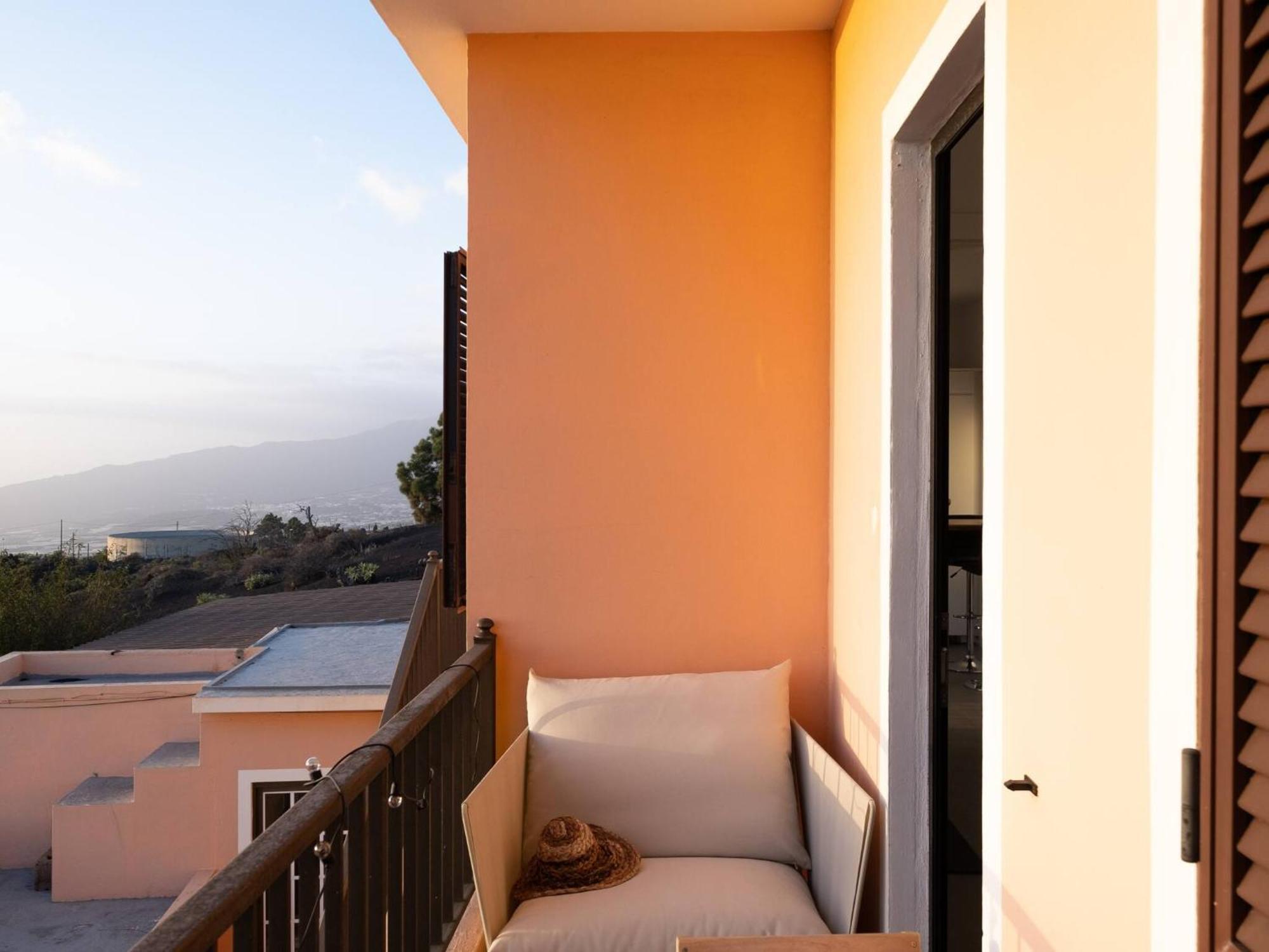 Finca Las Huellas - Moderno Apartamento Con Vistas Al Mar Y Al Volcan Лос-Льянос-де-Аридане Экстерьер фото